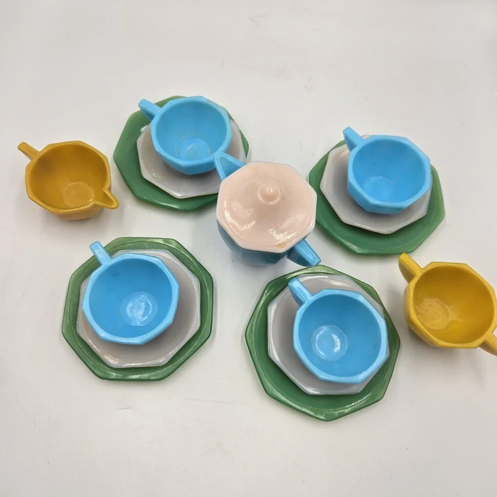 Antique Akro Agate Play Time 16 Piece Gypsy Slag Glass Children Tea Set Complete
